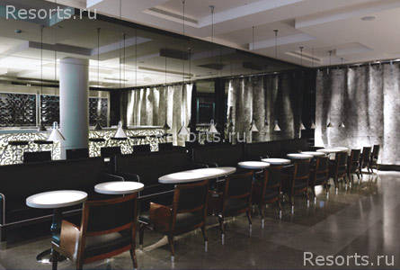 Hotel Puerta America 27